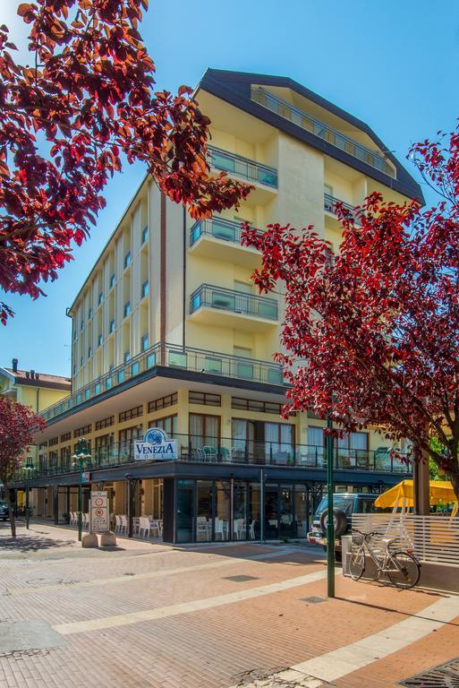 Hotel Venezia Каттоліка Екстер'єр фото